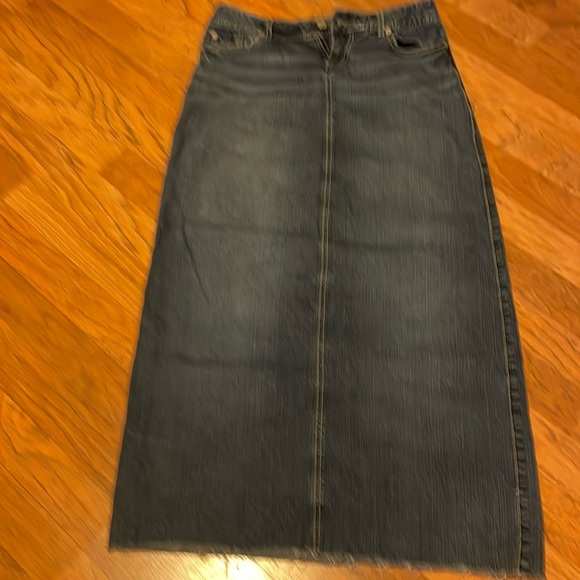 Maurices Denim Skirt!!! - Picture 1 of 4